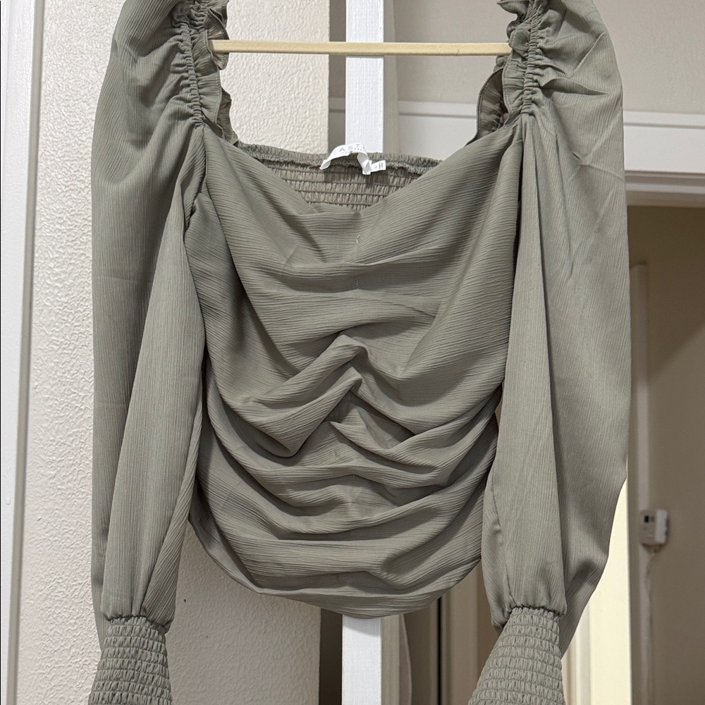 Astr Sage Ruched Blouse